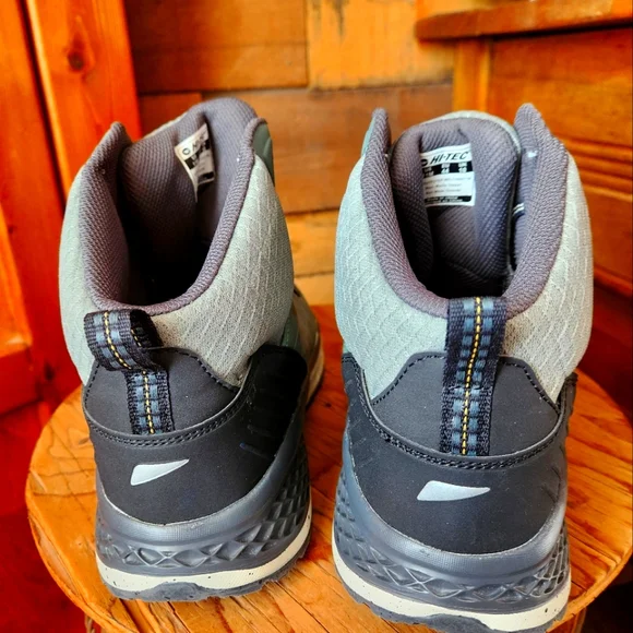 HI-TEC MENS DESTROYER MID TRAIL HIKING BOOTS-MENS SIZE 11 - Picture 10 of 11